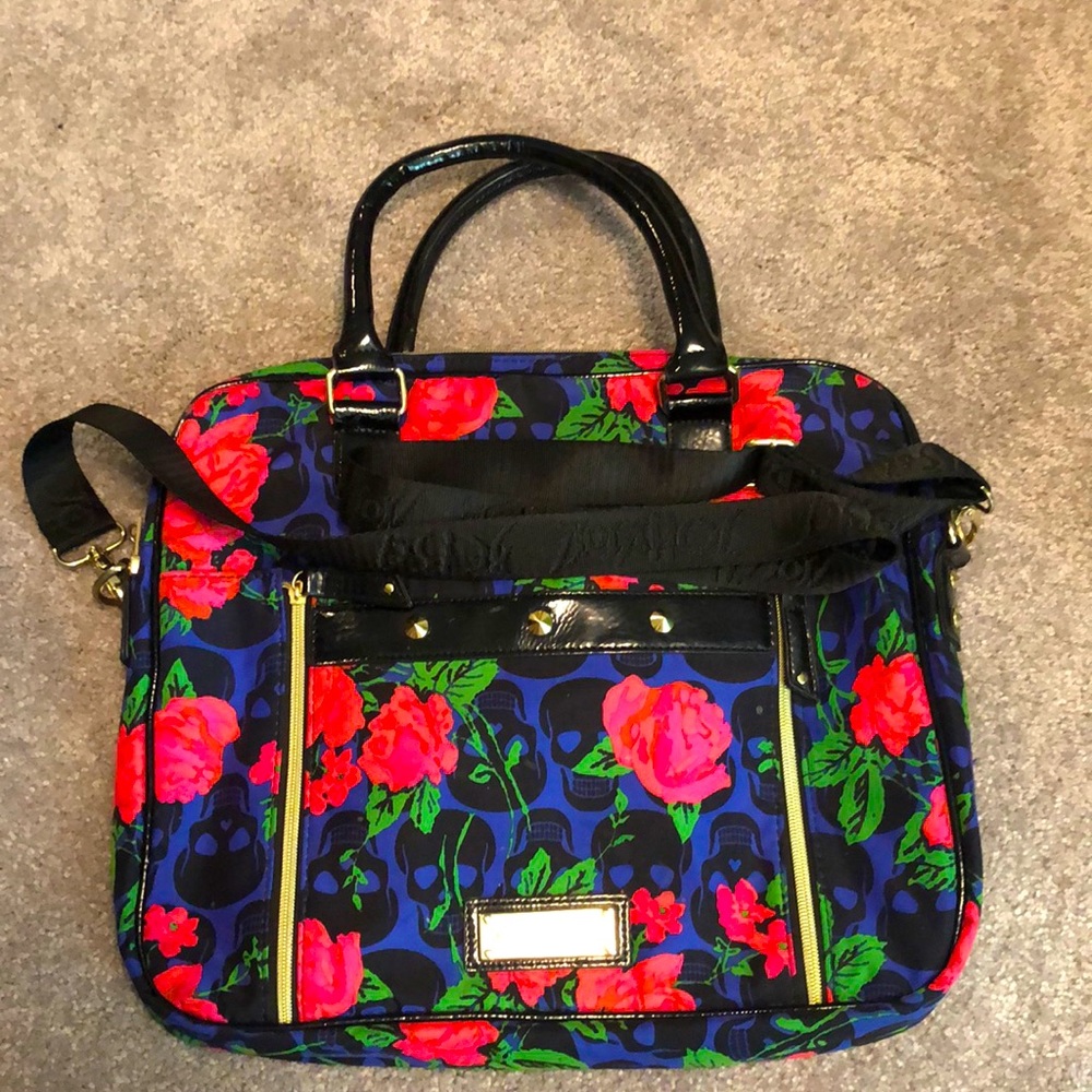 Betsy Johnson Skull laptop bag